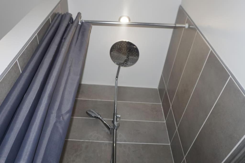Atypique T1 Duplex - Wifi .Parking .Proche .Gare Διαμέρισμα Σεν-Κεντέν Εξωτερικό φωτογραφία